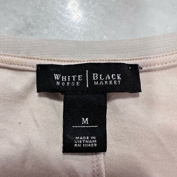 White House Black Market Womens Tops Gold Sequin Sleeveless Tank Medium - Picture 2 of 3